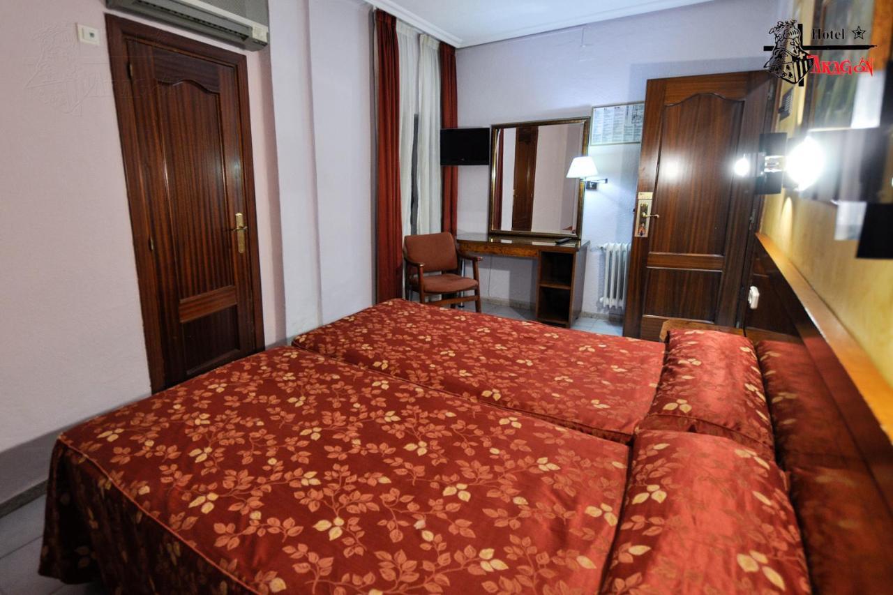 Hotel Aragón Salamanca Kültér fotó