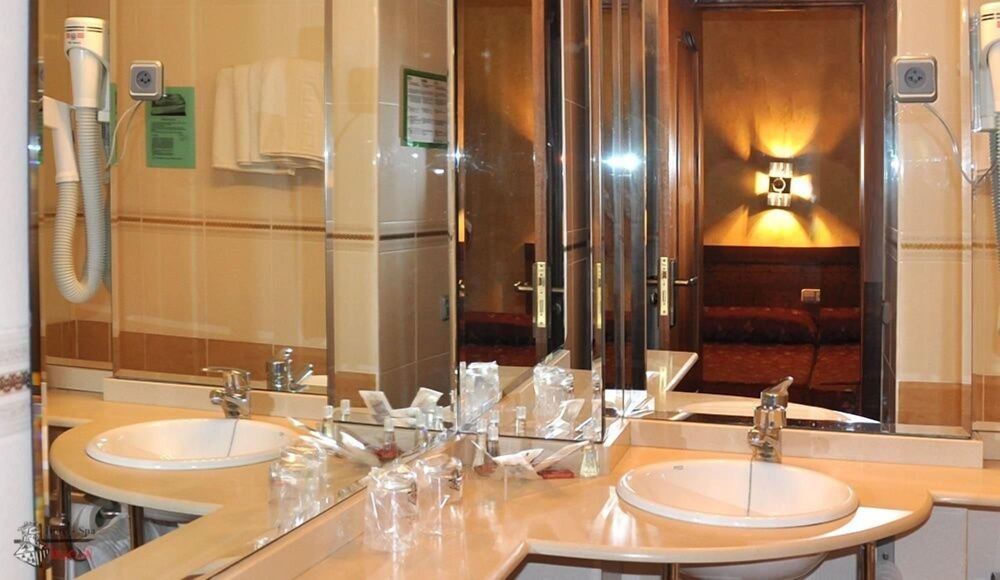 Hotel Aragón Salamanca Kültér fotó